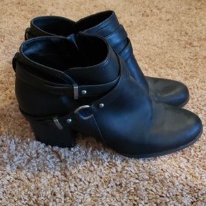 indigo rd. Booties